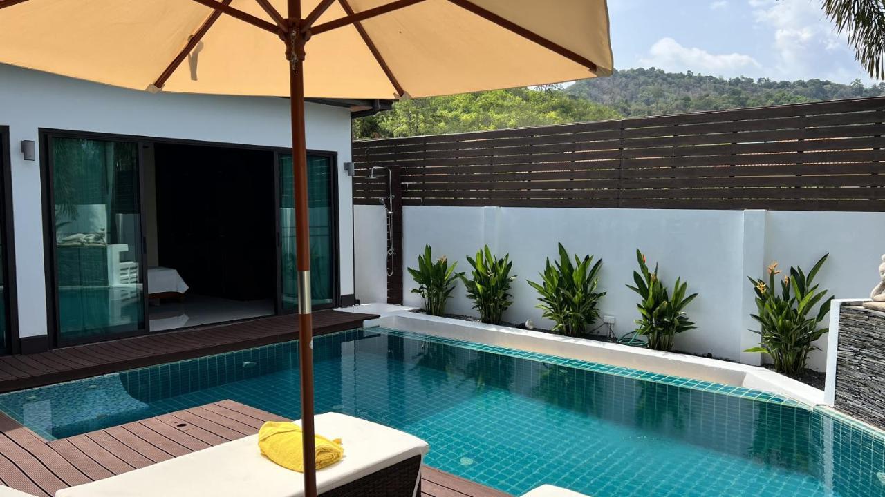 Plunge Tropic Villas 2 Naiharn Rawai Exterior foto