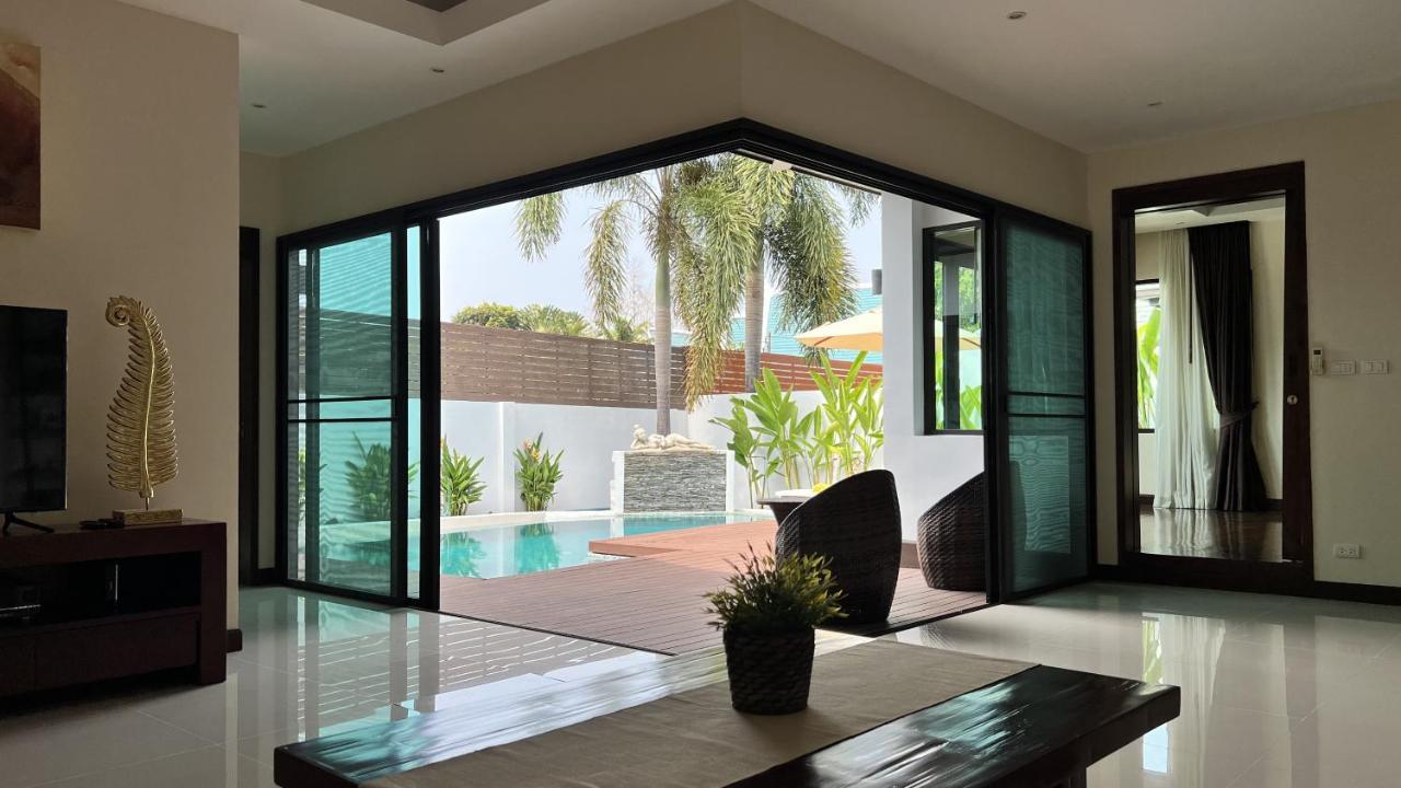 Plunge Tropic Villas 2 Naiharn Rawai Exterior foto